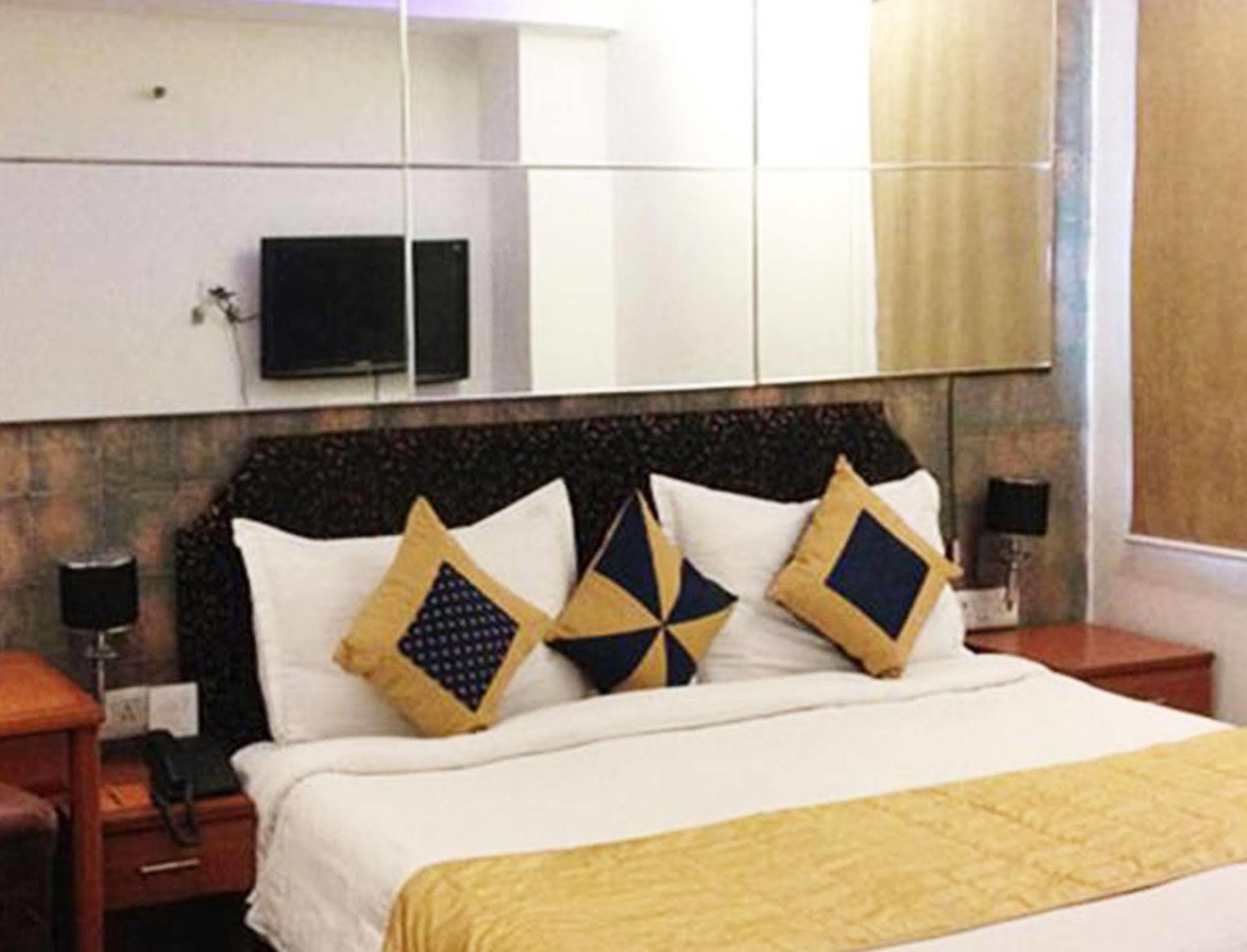 Hotel The W نيودلهي المظهر الخارجي الصورة
